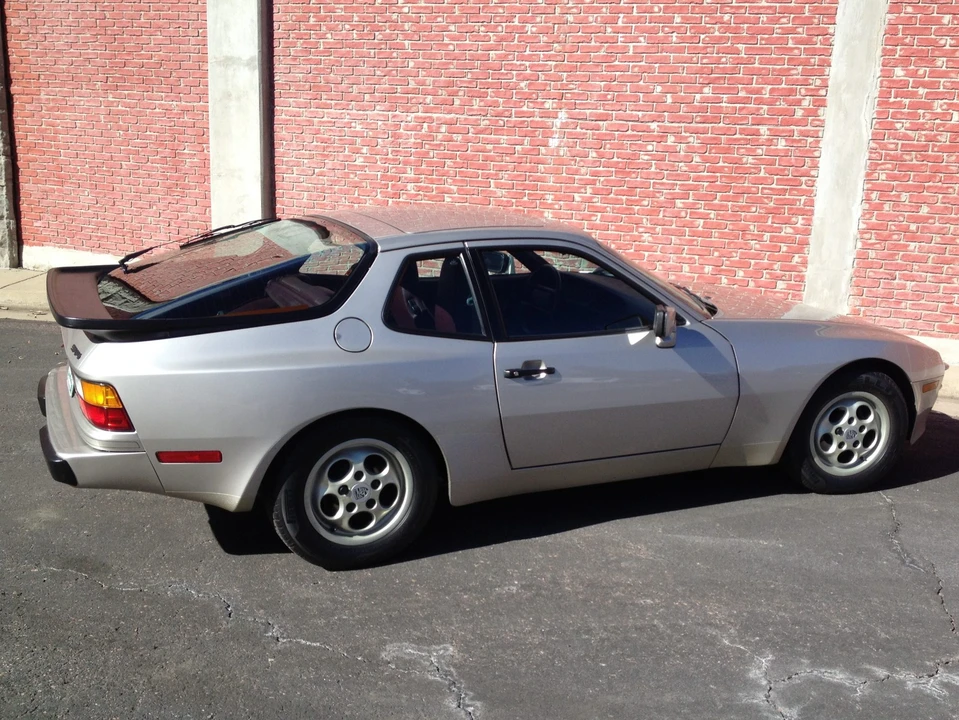 1987 Porsche 944 - Image 7 of 31