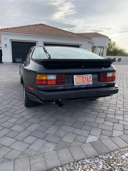 1987 Porsche 944 Turbo - Image 10 of 31