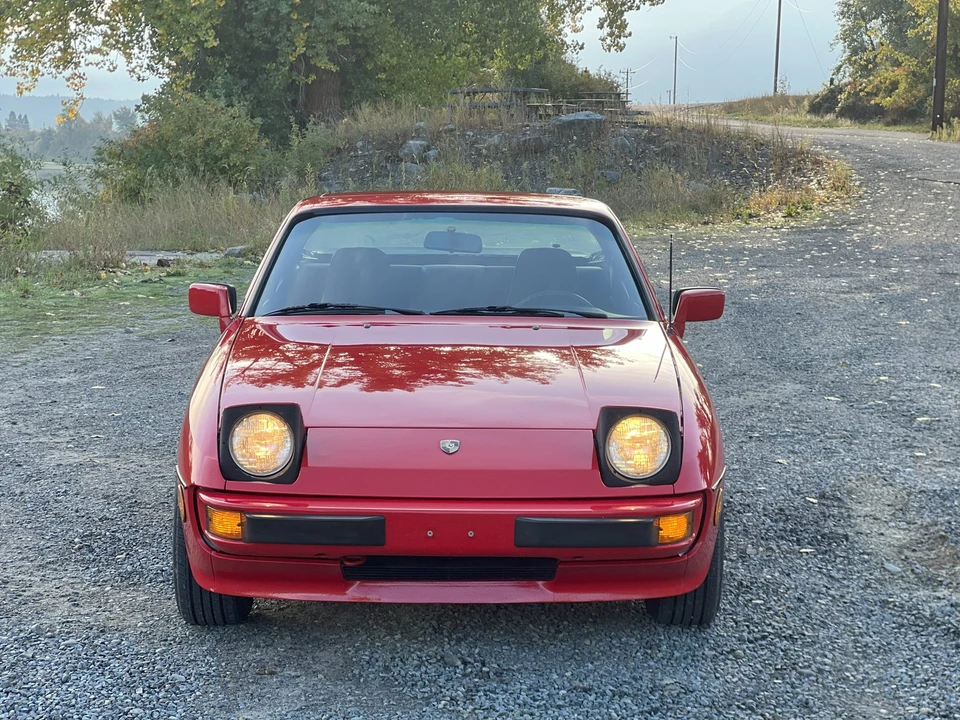 1988 Porsche 924 S - Image 9 of 31