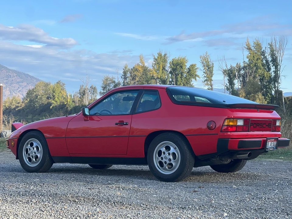 1988 Porsche 924 S - Image 25 of 31