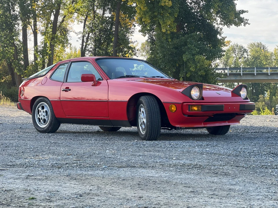 1988 Porsche 924 S - Image 14 of 31