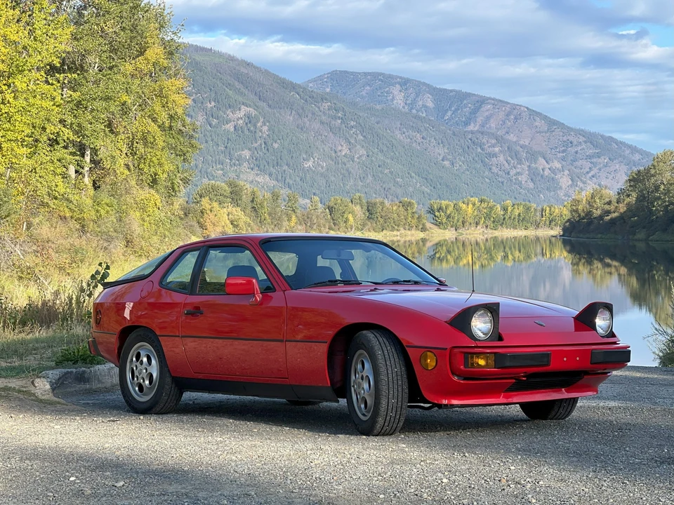 1988 Porsche 924 S - Image 12 of 31