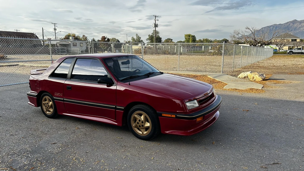 1989 Dodge Shelby CSX - Image 15 of 31