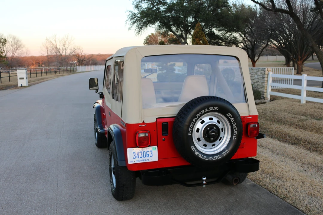 1989 Jeep YJ Wrangler - Image 22 of 31
