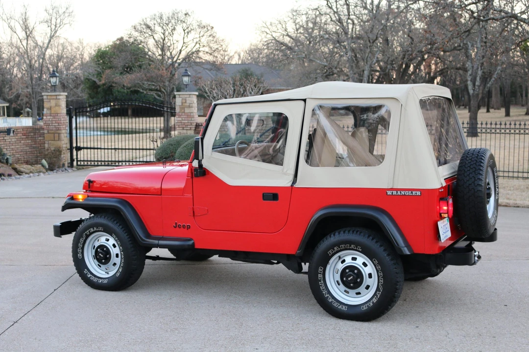 1989 Jeep YJ Wrangler - Image 7 of 31