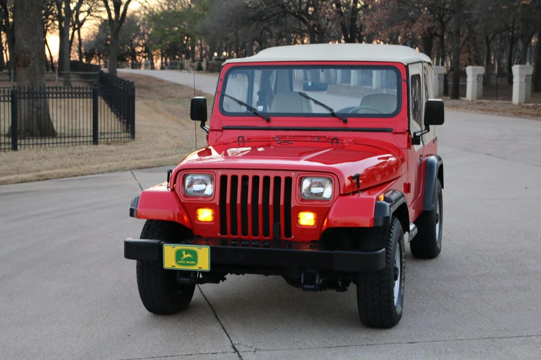 1989 Jeep YJ Wrangler - Image 16 of 31