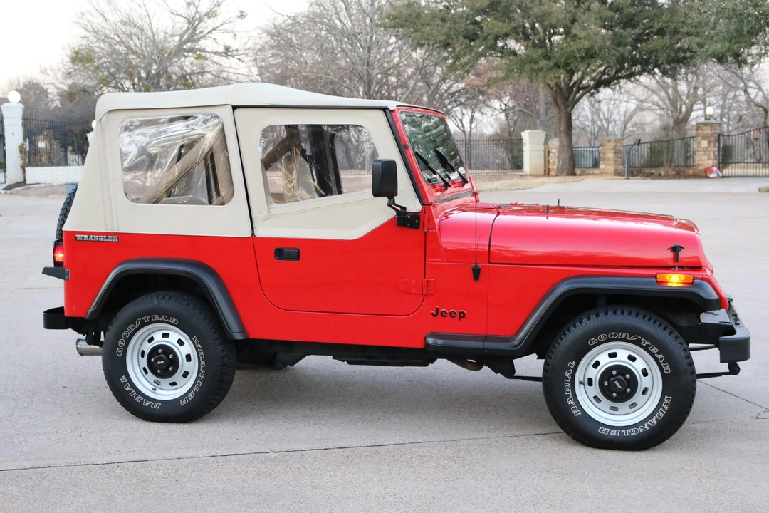 1989 Jeep YJ Wrangler - Image 12 of 31