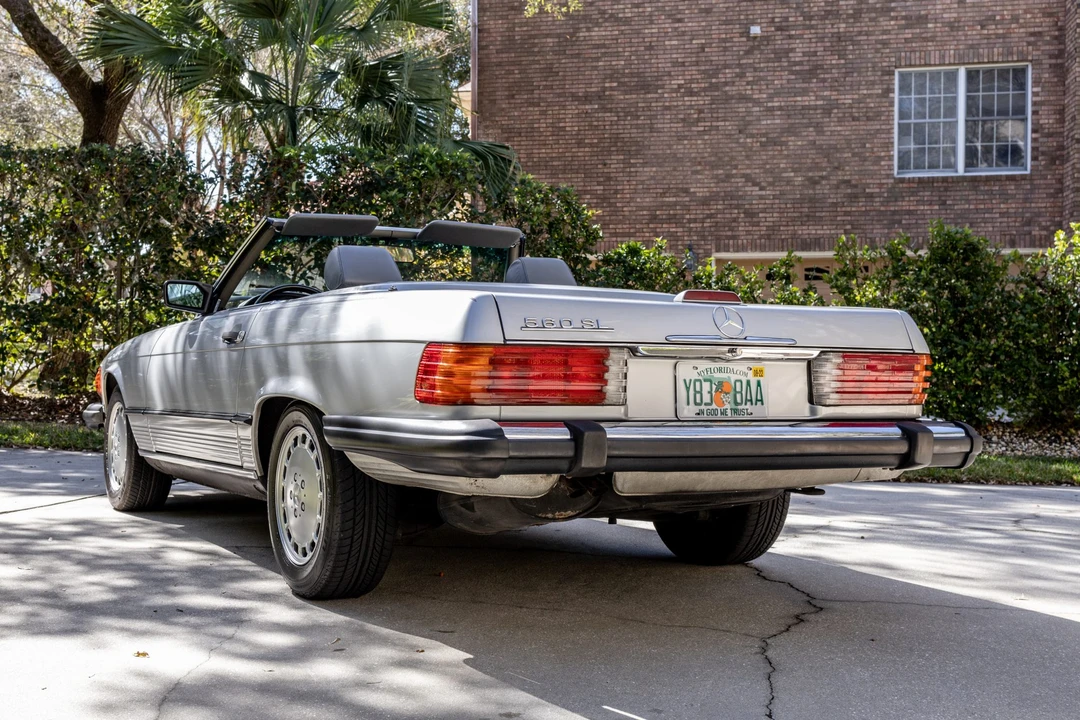 1989 Mercedes-Benz R107 SL-Class - Image 15 of 31