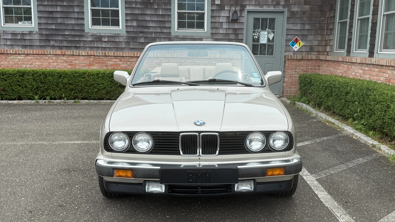 1990 BMW E30 3 Series - Image 4 of 31