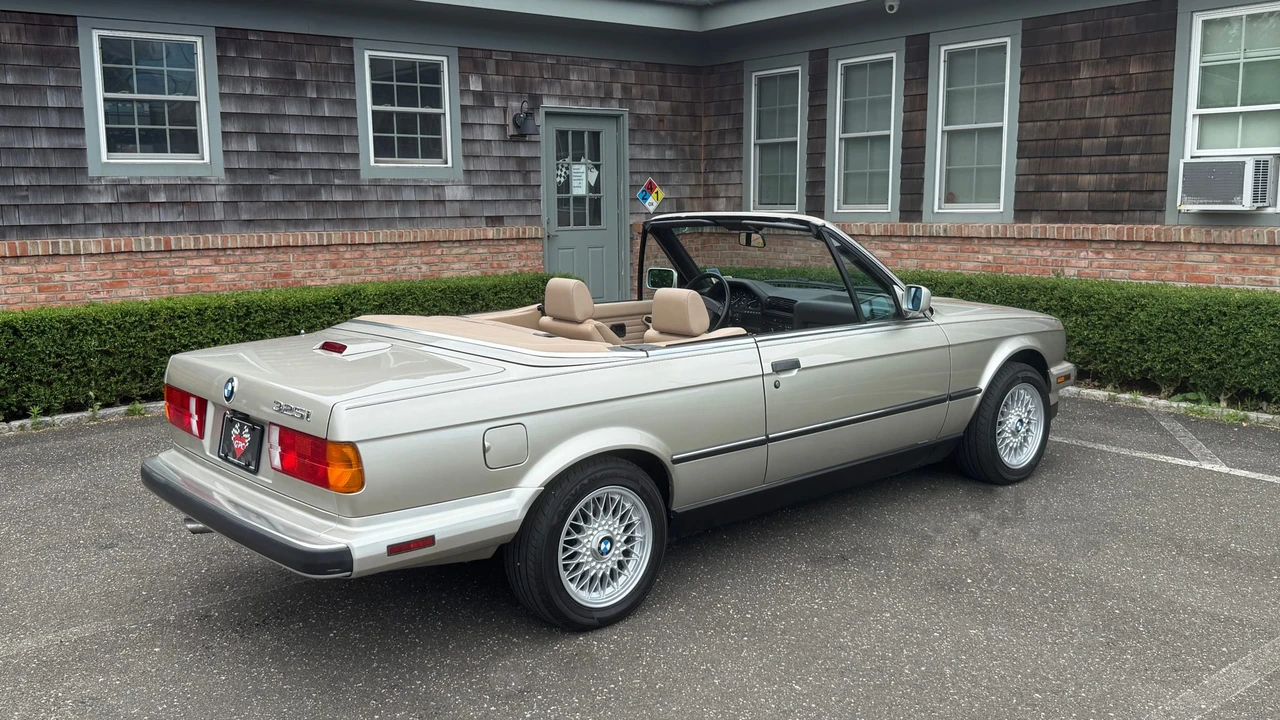 1990 BMW E30 3 Series - Image 8 of 31