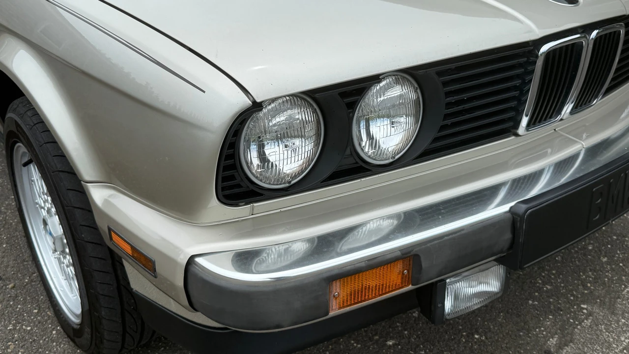 1990 BMW E30 3 Series - Image 18 of 31