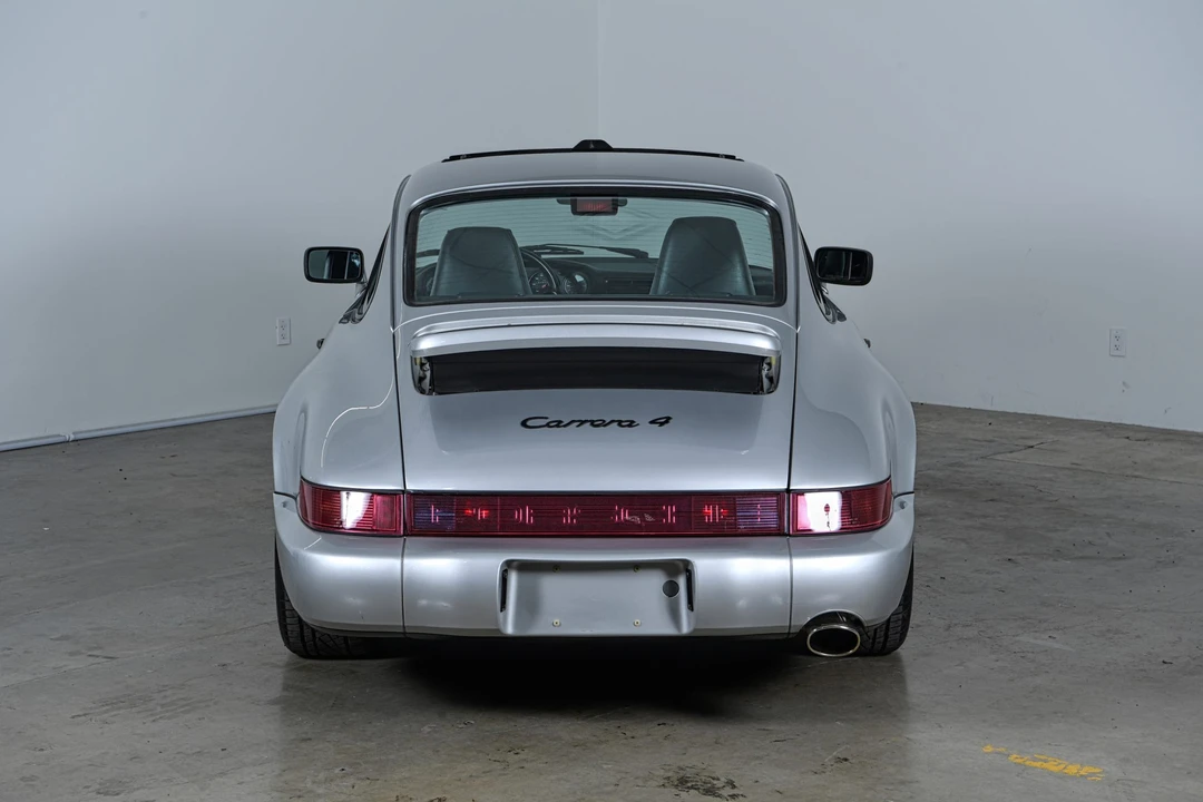 1990 Porsche 964 Carrera 4 - Image 10 of 31