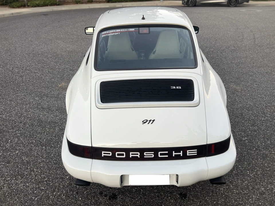 1990 Porsche 964 Carrera 4 - Image 17 of 31