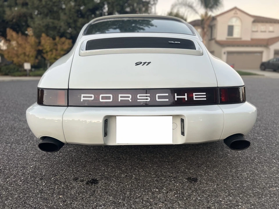 1990 Porsche 964 Carrera 4 - Image 18 of 31