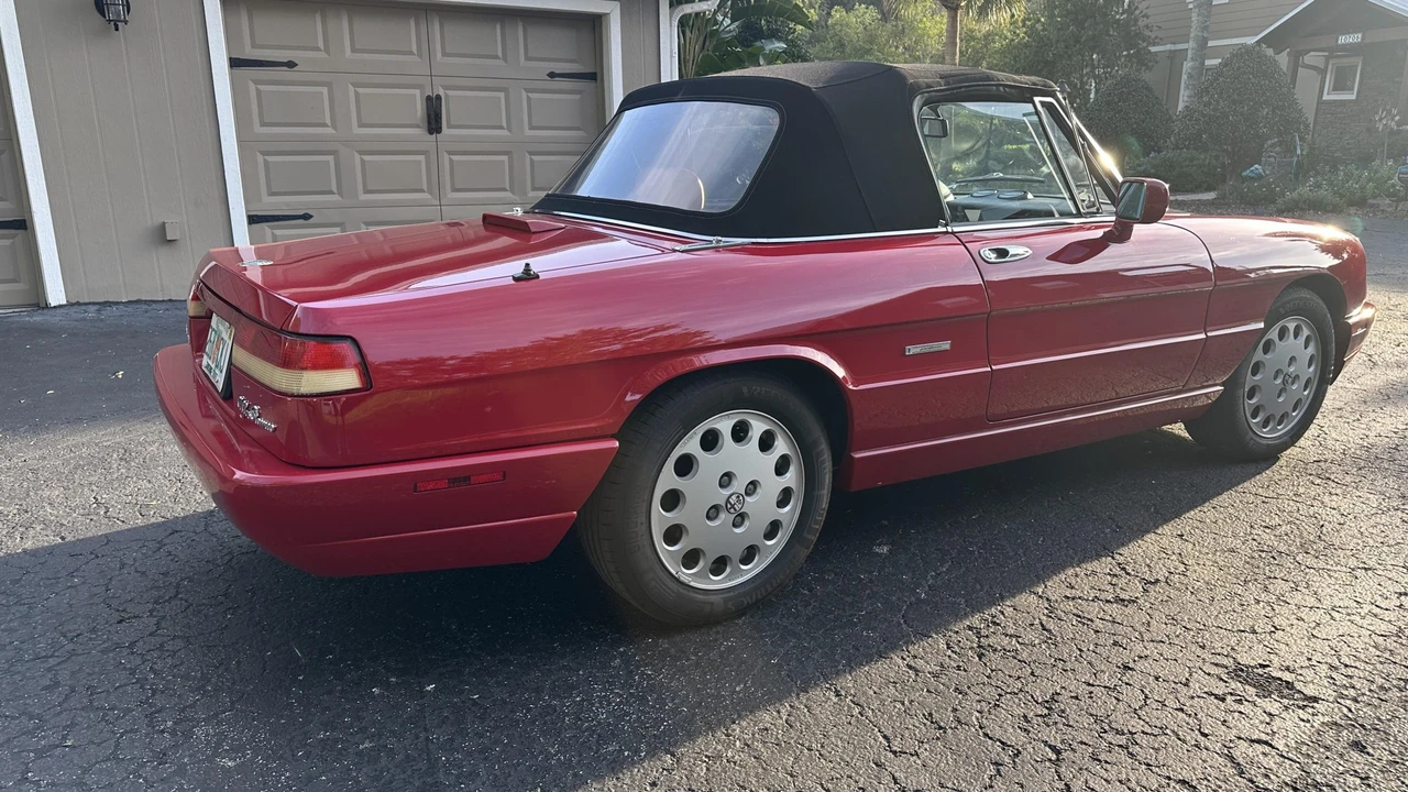 1991 Alfa Romeo Series 4 - Image 23 of 31