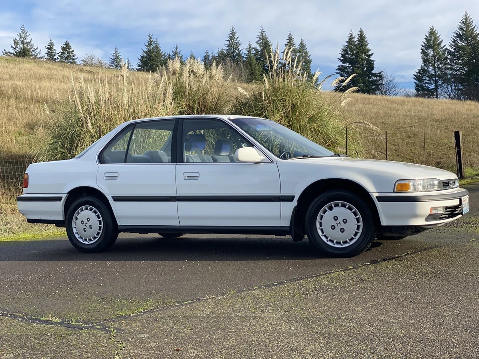 1991 Honda Accord 4th Gen - Image 10 of 31