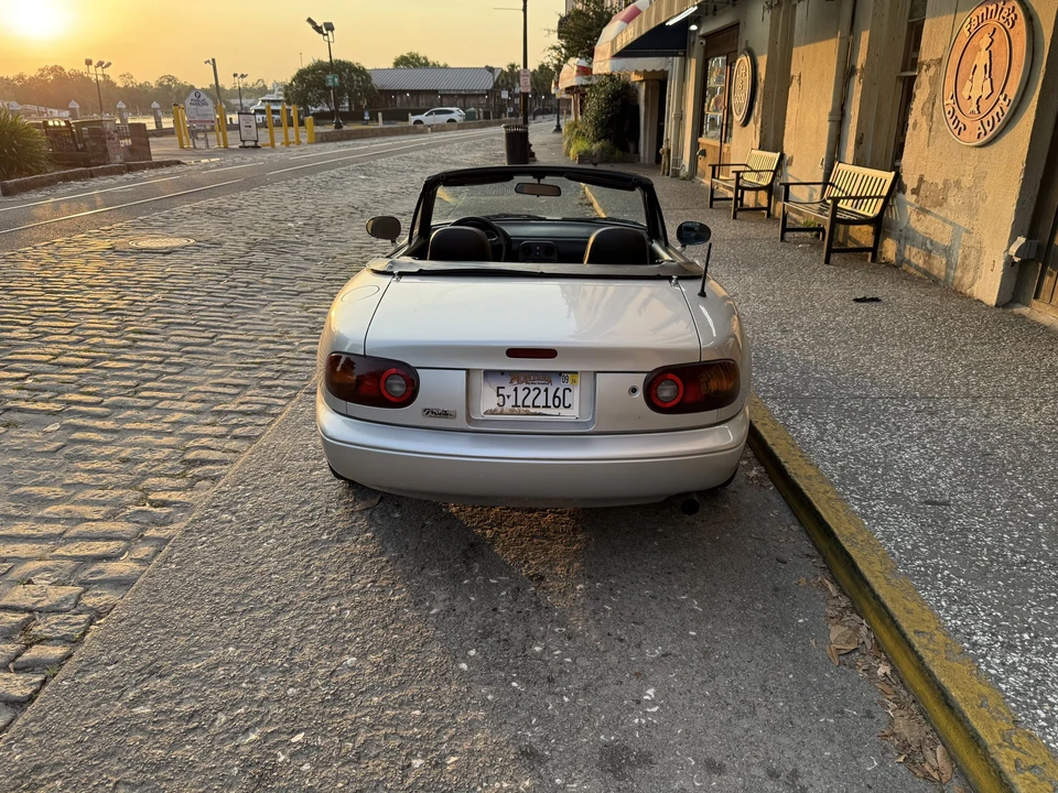 1991 Mazda NA MX-5 Miata - Image 19 of 31