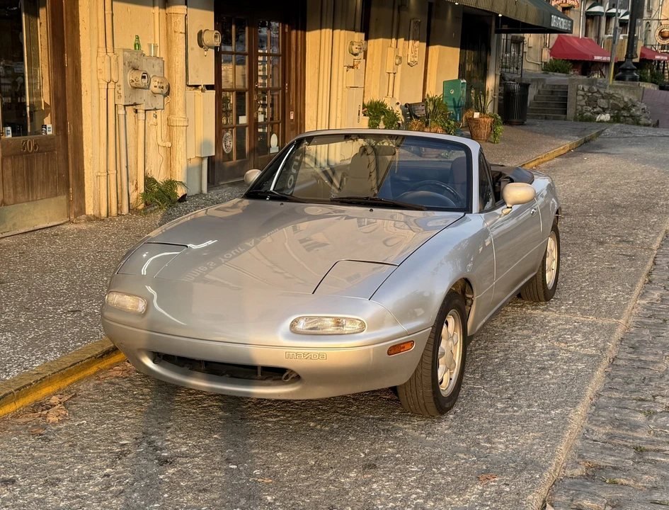 1991 Mazda NA MX-5 Miata - Image 13 of 31