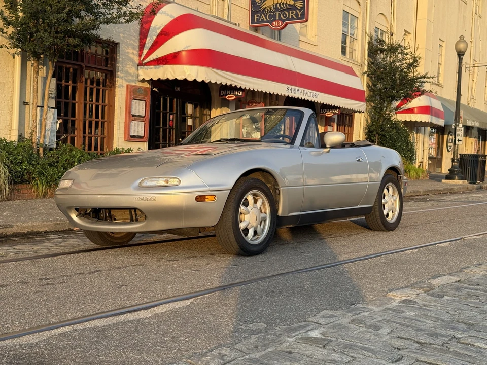 1991 Mazda NA MX-5 Miata - Image 15 of 31