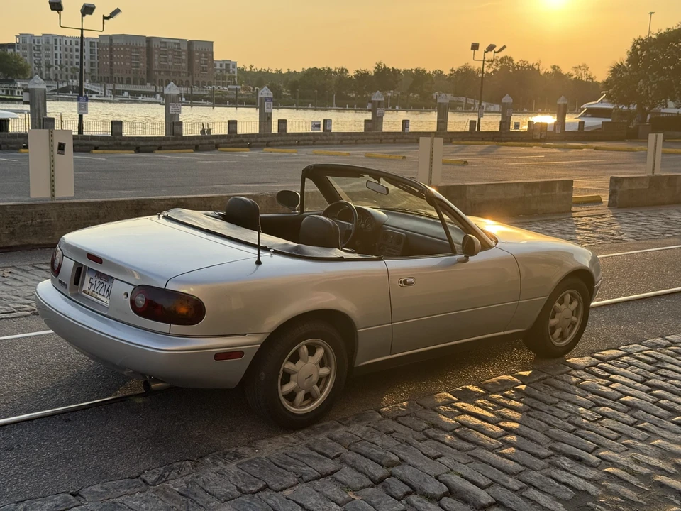 1991 Mazda NA MX-5 Miata - Image 22 of 31
