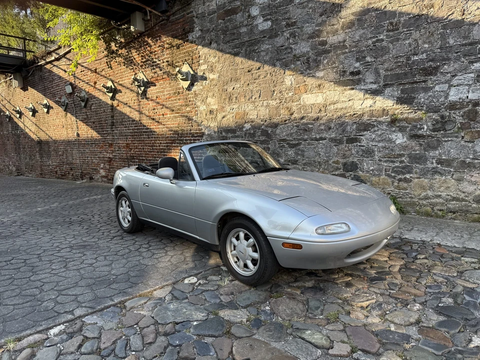 1991 Mazda NA MX-5 Miata - Image 27 of 31