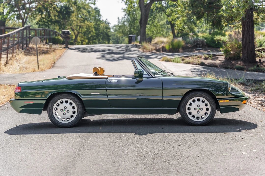 1992 Alfa Romeo Series 4 - Image 16 of 31