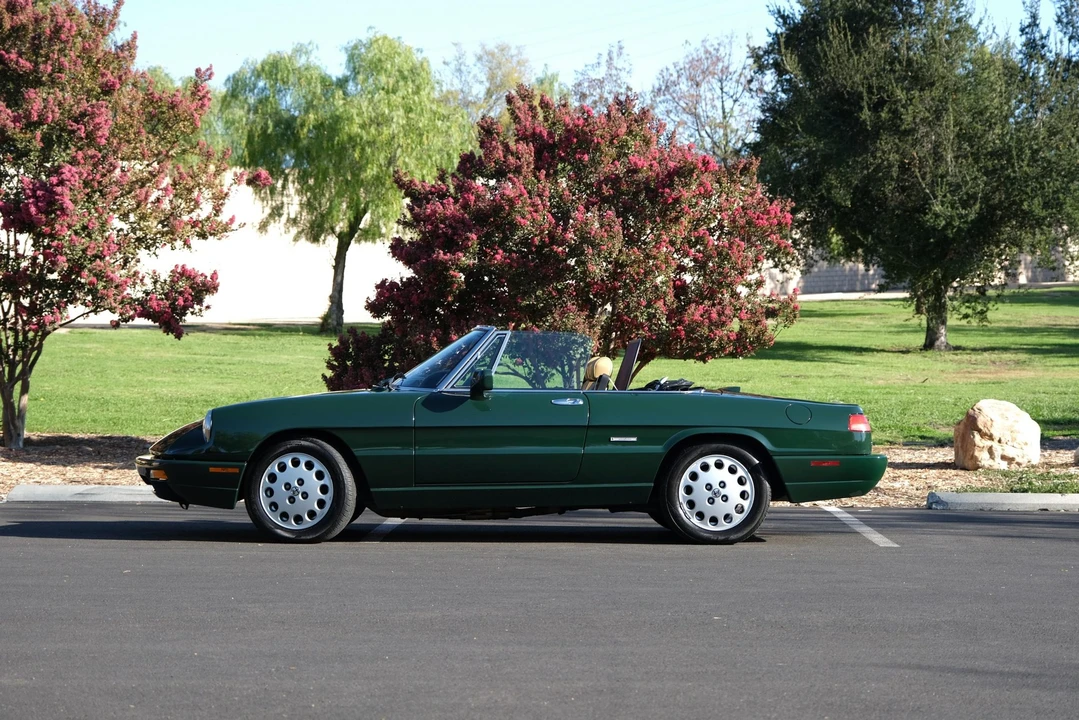 1992 Alfa Romeo Series 4 - Image 7 of 31