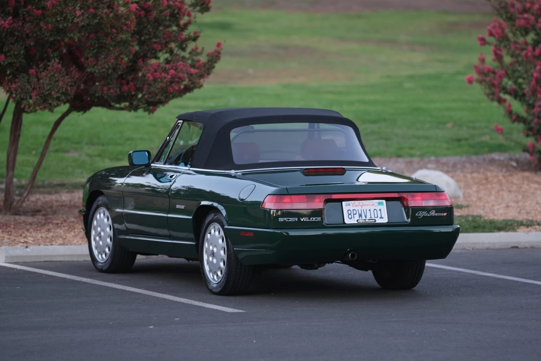 1992 Alfa Romeo Series 4 - Image 6 of 31