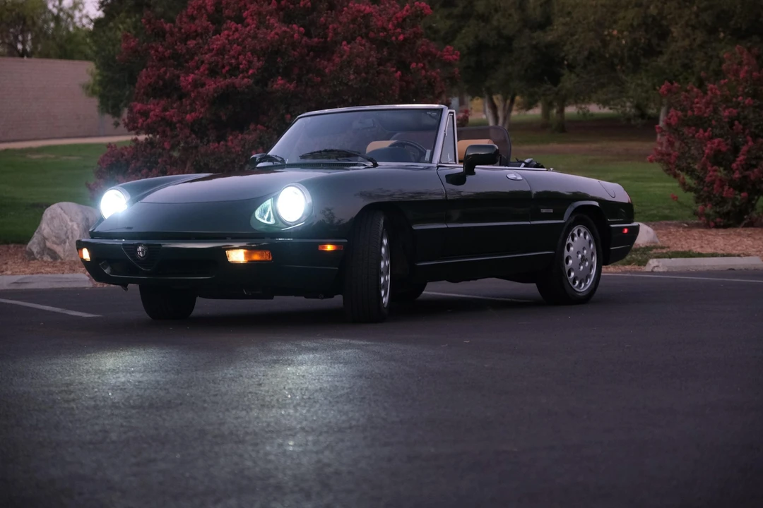 1992 Alfa Romeo Series 4 - Image 10 of 31