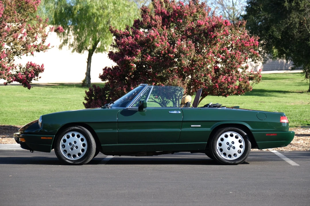 1992 Alfa Romeo Series 4 - Image 8 of 31