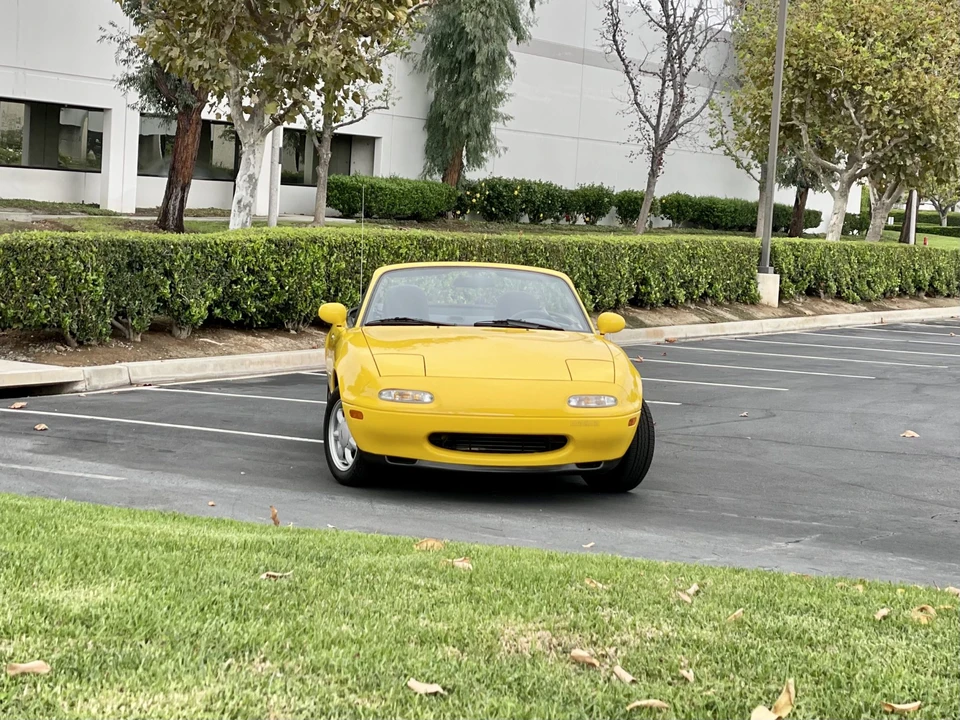 1992 Mazda NA MX-5 Miata - Image 10 of 31