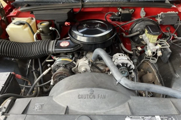 1994 Chevrolet C/K 4th Gen - Image 6 of 8