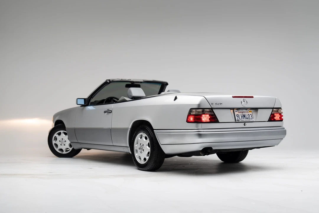 1994 Mercedes-Benz W124 E-Class - Image 12 of 31