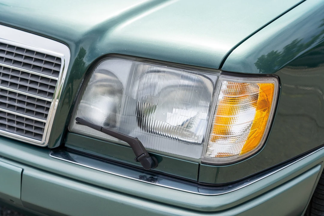 1994 Mercedes-Benz W124 E-Class - Image 20 of 31