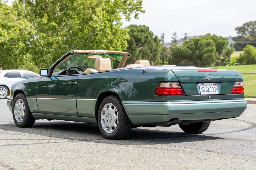 1994 Mercedes-Benz W124 E-Class - Image 3 of 31