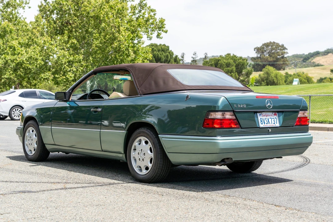 1994 Mercedes-Benz W124 E-Class - Image 10 of 31