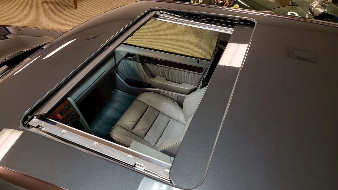 1994 Mercedes-Benz 500E & E500 - Image 31 of 31