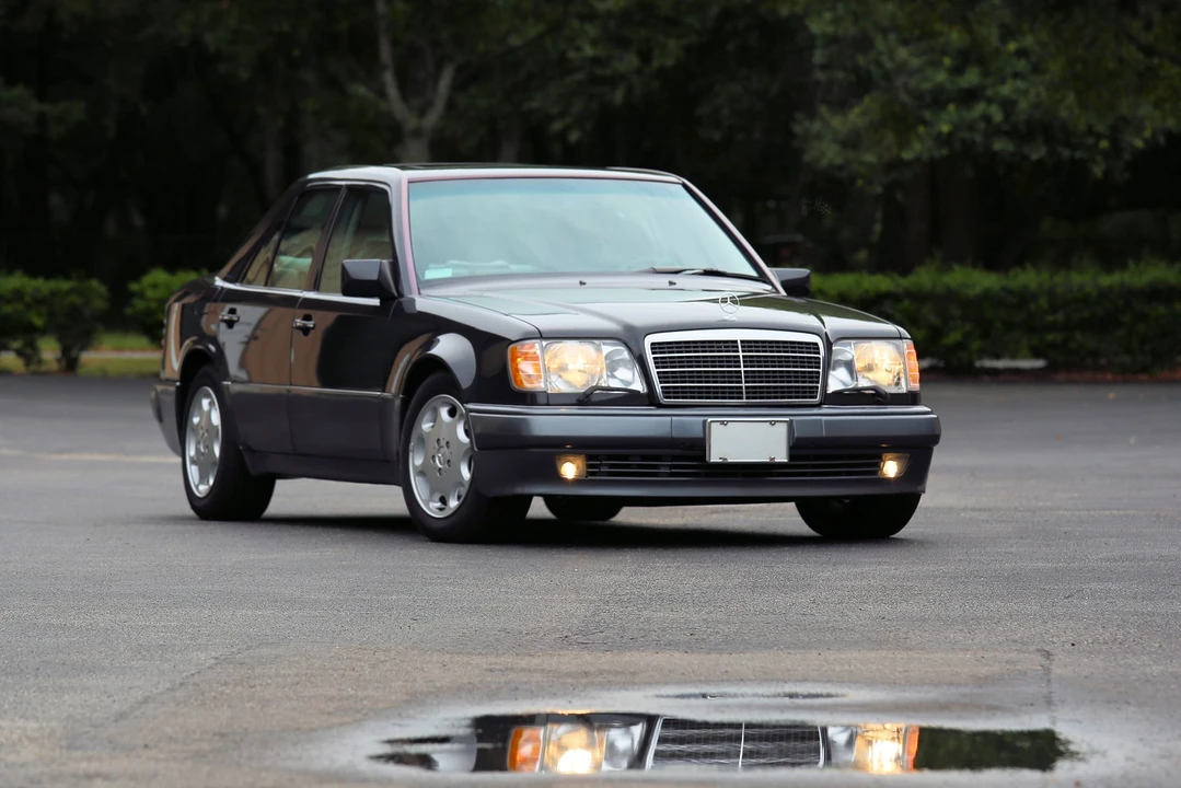 1994 Mercedes-Benz 500E & E500 - Image 10 of 31