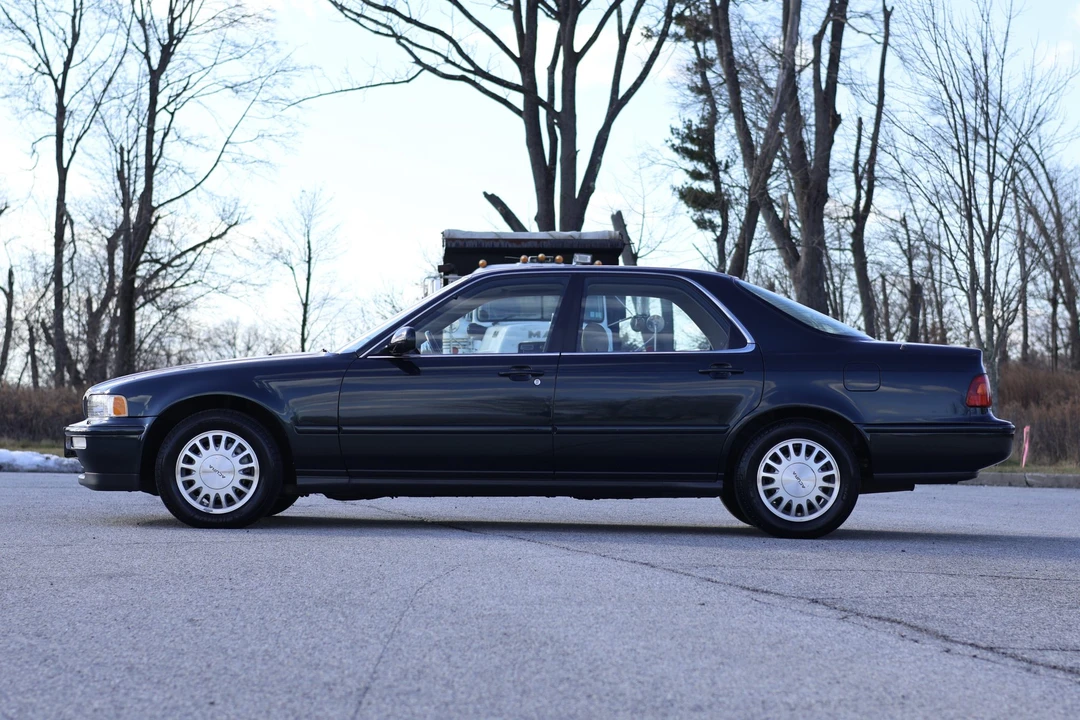 1995 Acura Legend 2nd Gen - Image 6 of 31