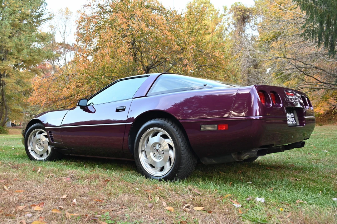 1995 Chevrolet Corvette C4 - Image 18 of 31