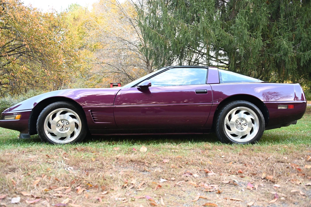 1995 Chevrolet Corvette C4 - Image 16 of 31