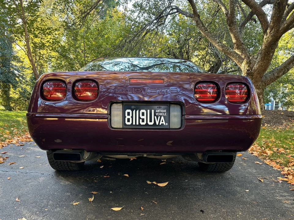 1995 Chevrolet Corvette C4 - Image 22 of 31