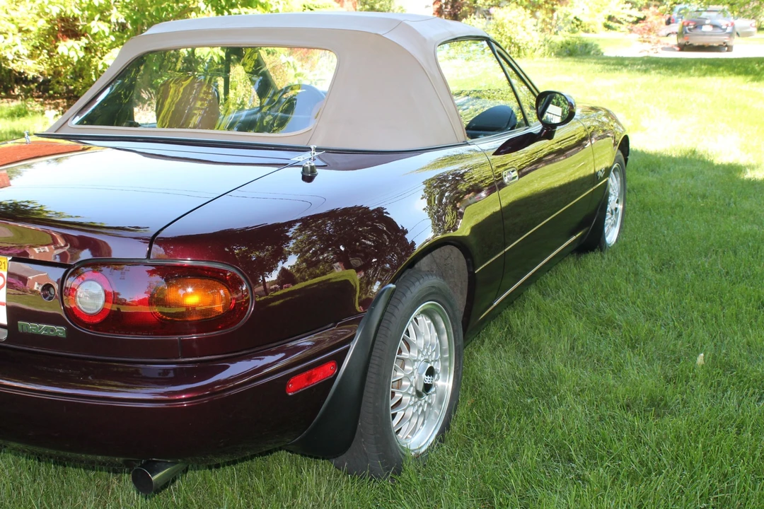 1995 Mazda NA MX-5 Miata - Image 30 of 31