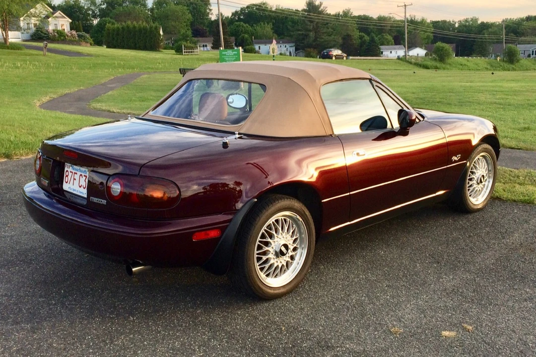 1995 Mazda NA MX-5 Miata - Image 13 of 31