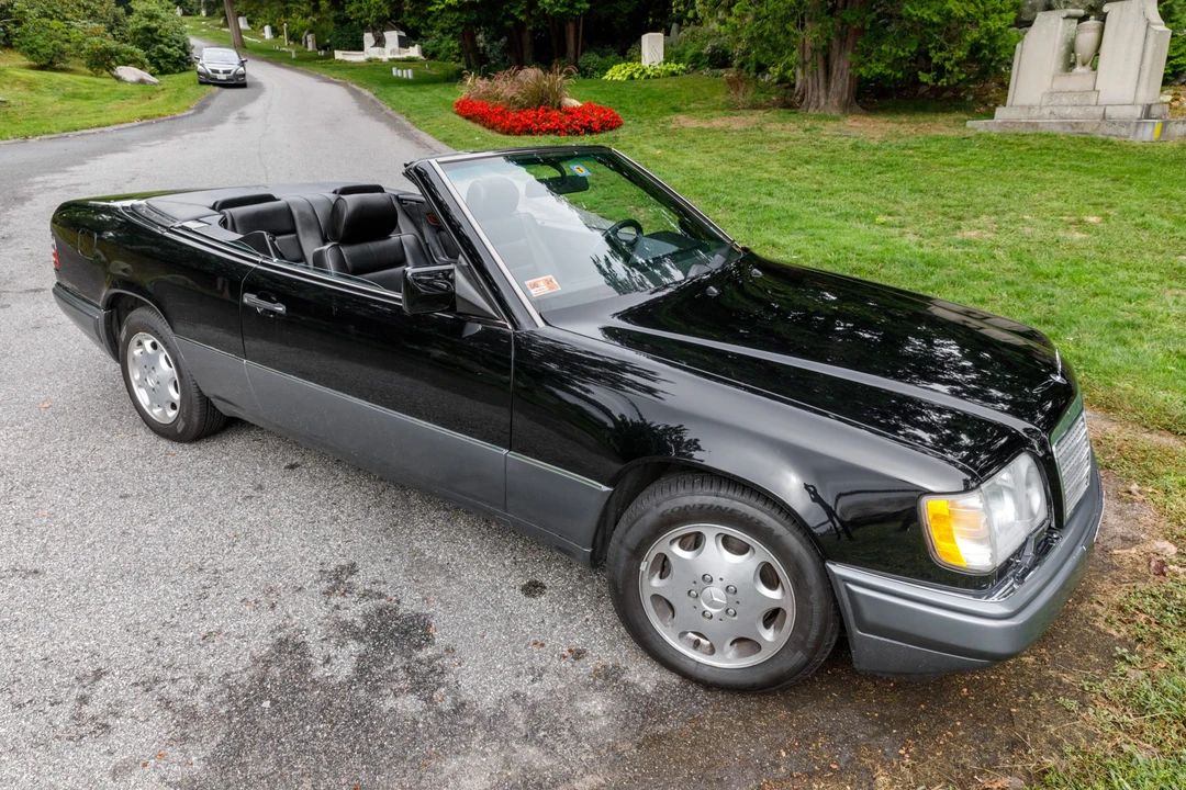 1995 Mercedes-Benz W124 E-Class - Image 8 of 31