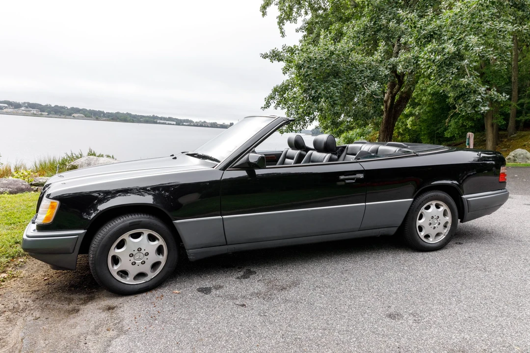 1995 Mercedes-Benz W124 E-Class - Image 3 of 31