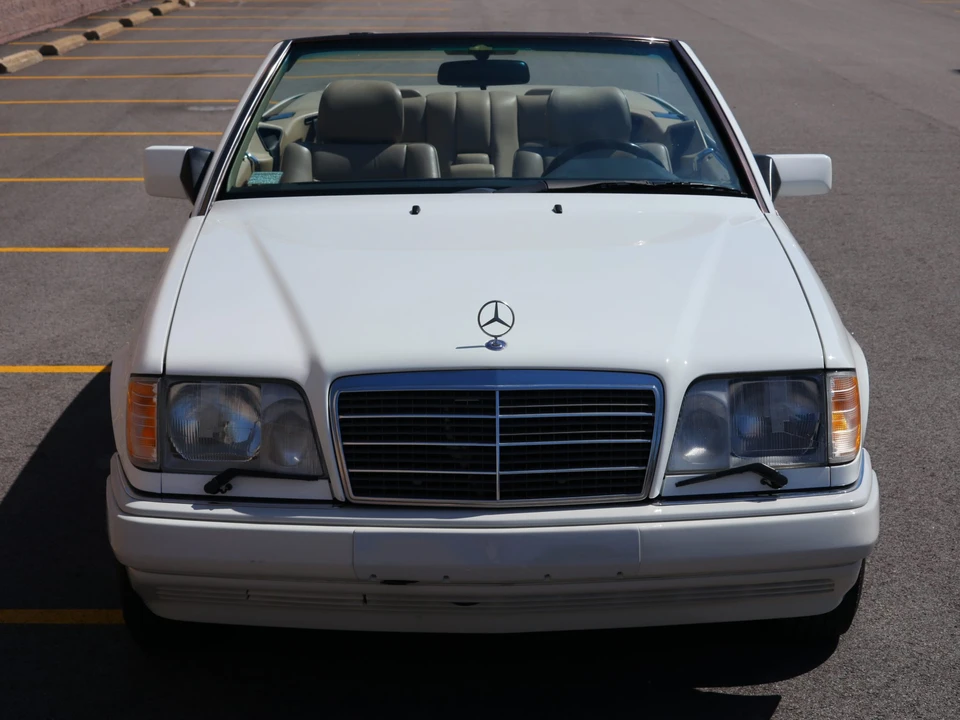 1995 Mercedes-Benz W124 E-Class - Image 6 of 31