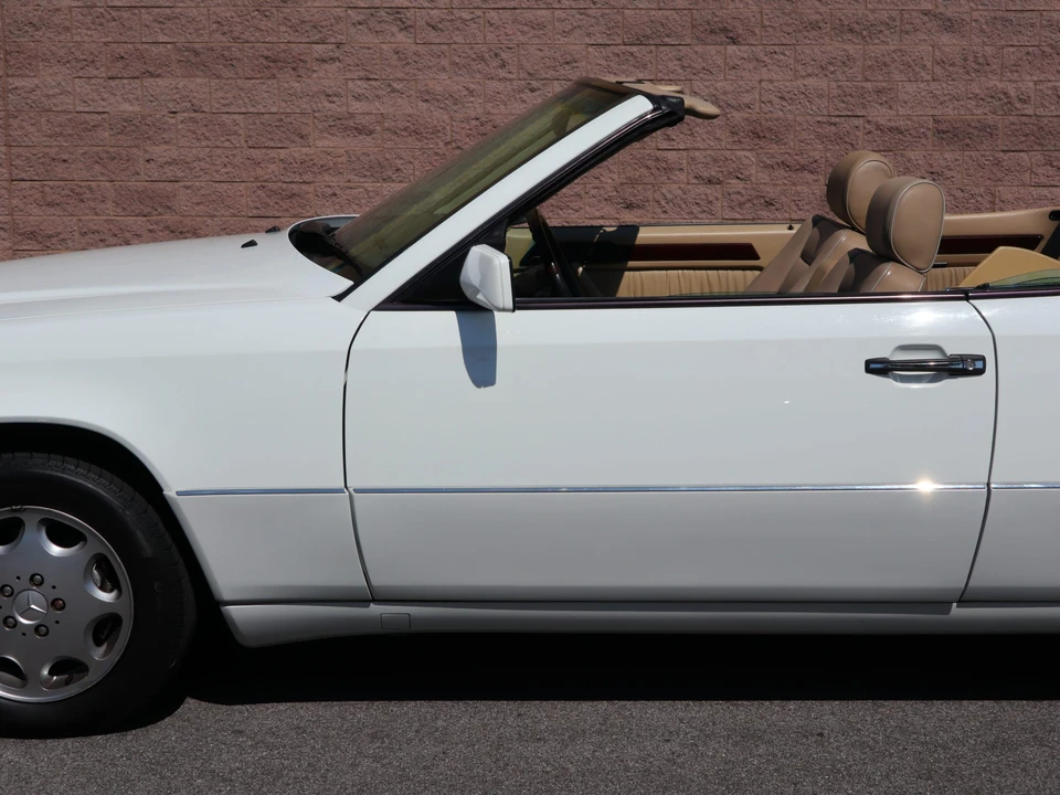 1995 Mercedes-Benz W124 E-Class - Image 31 of 31