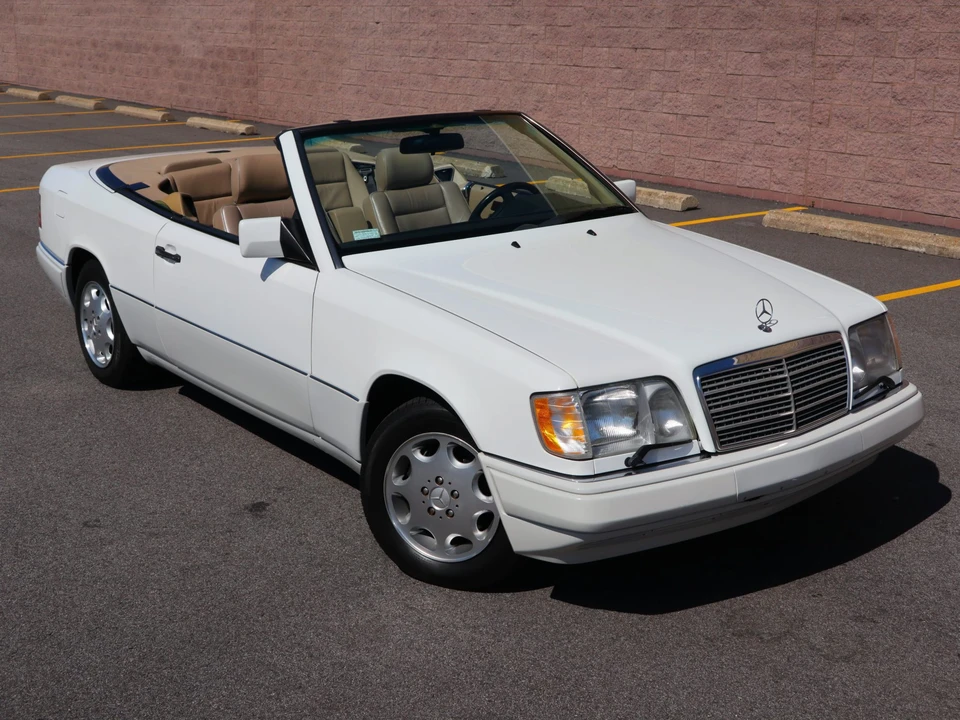 1995 Mercedes-Benz W124 E-Class - Image 8 of 31