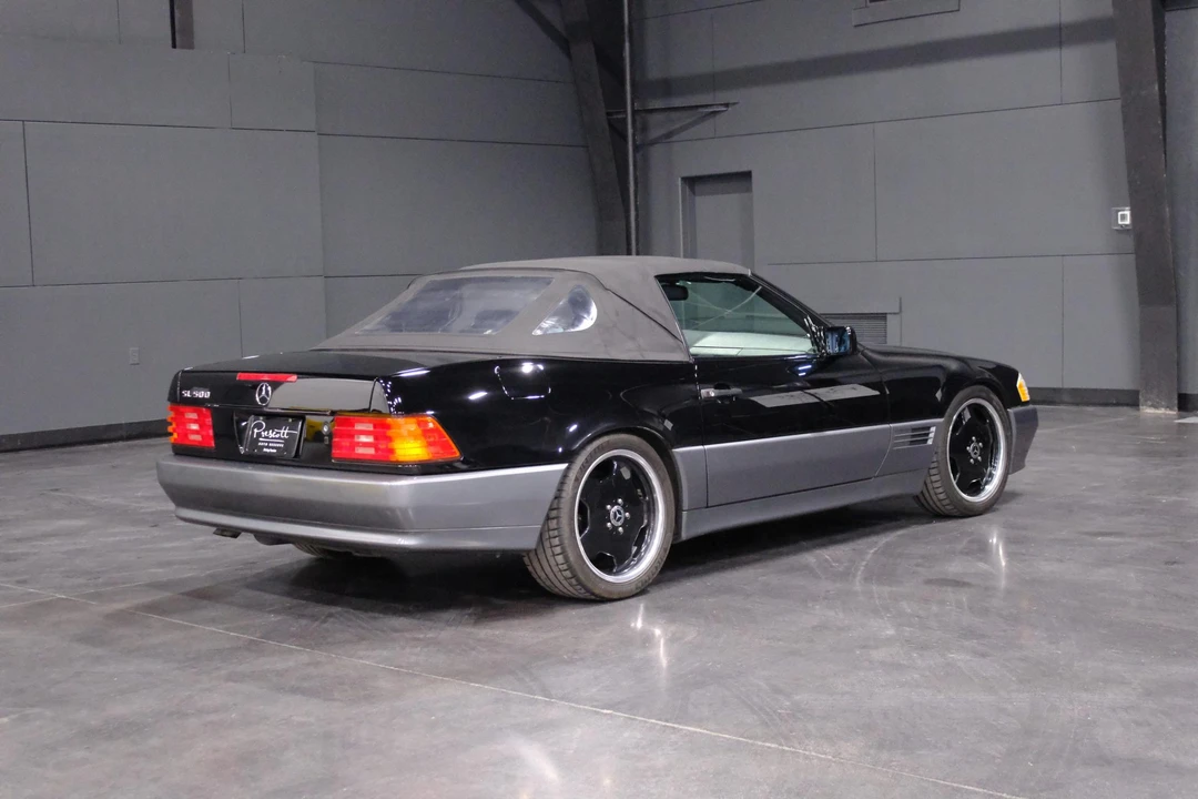 1995 Mercedes-Benz R129 SL-Class - Image 8 of 31